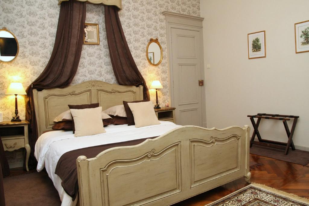 Chateau De La Houillere Bed & Breakfast Champagney ภายนอก รูปภาพ